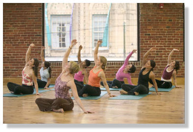 FitLife Yoga Class